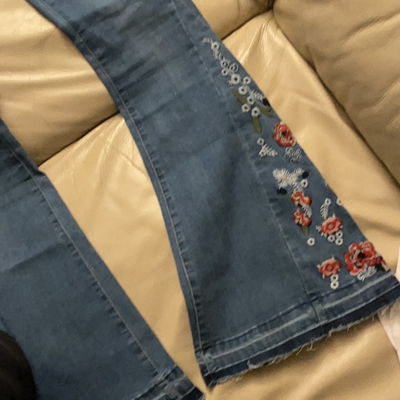 2XL only wore once - Picture 6 of 6